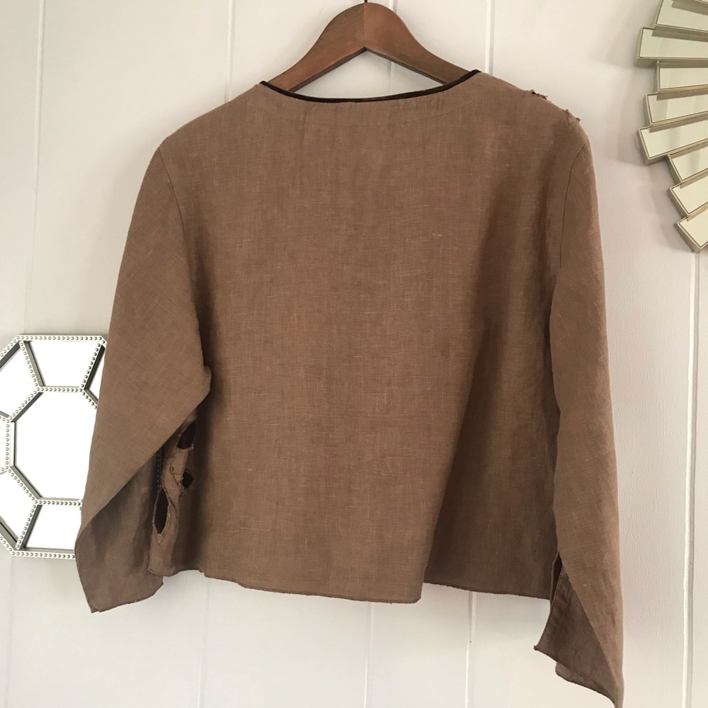Kleen Linen Light Brown Crop Velvet Flower Top M - Picture 4 of 5